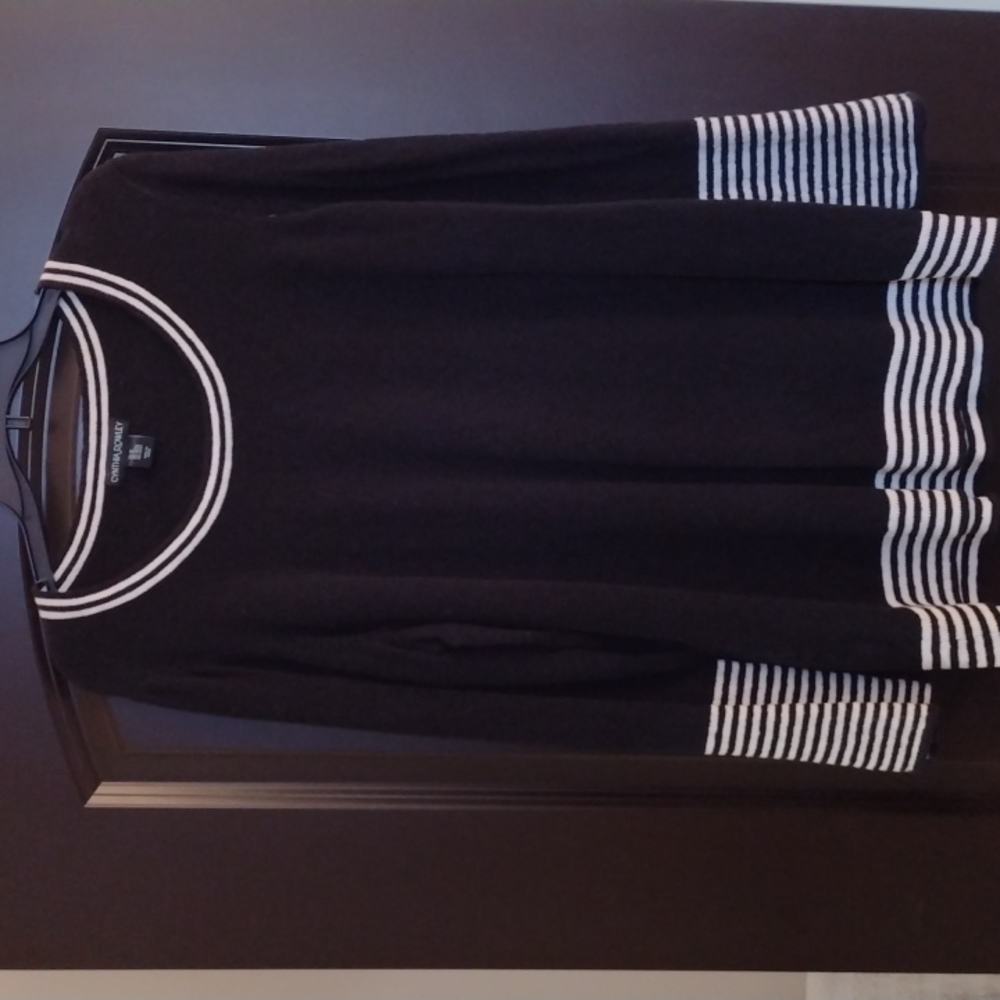 Cynthia Rowley Black Tunic w/Stripe Bell Sleeves